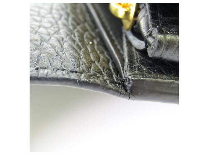 Louis Vuitton Capucines Negro - vista 6