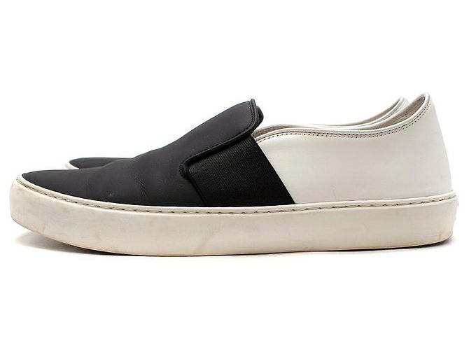 2.55 Chanel Sneakers senza lacci in pelle bianche e nere Nero - vista 3