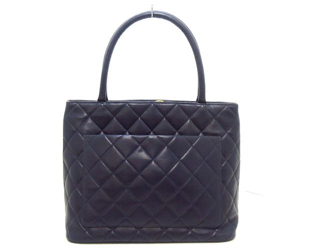 Medaillon Chanel Médaillon Azul marino - vista 2