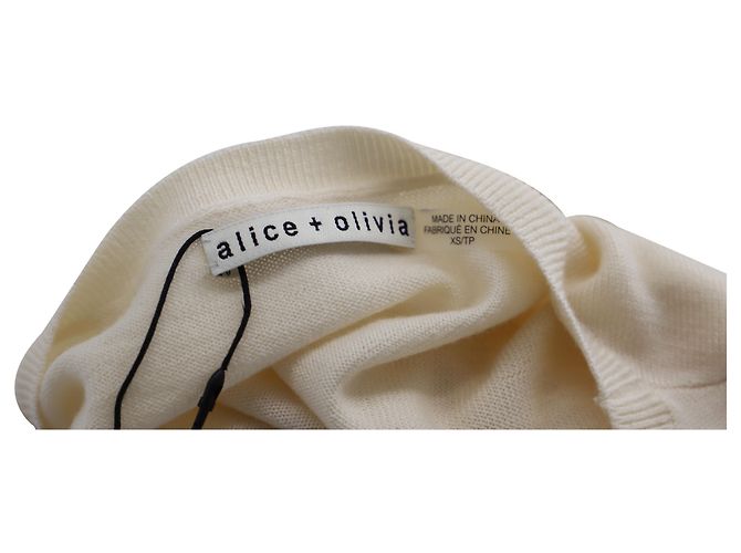 Alice + Olivia Stora Pullover mit Rüschenärmeln aus cremefarbener Merinowolle - Ansicht 4