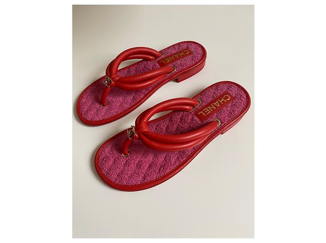 Sandali Chanel in pelle rossa Rosso - vista 2