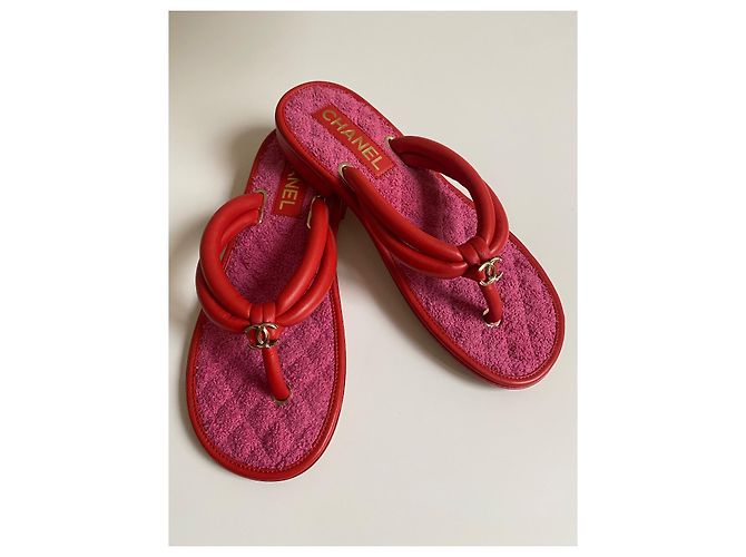 Sandali Chanel in pelle rossa Rosso - vista 4