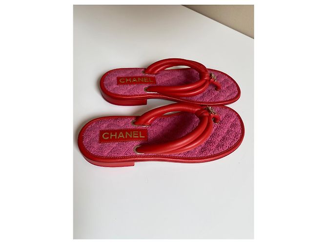 Sandali Chanel in pelle rossa Rosso - vista 6