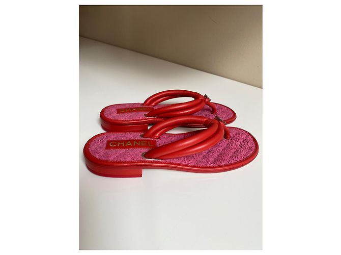 Sandali Chanel in pelle rossa Rosso - vista 8