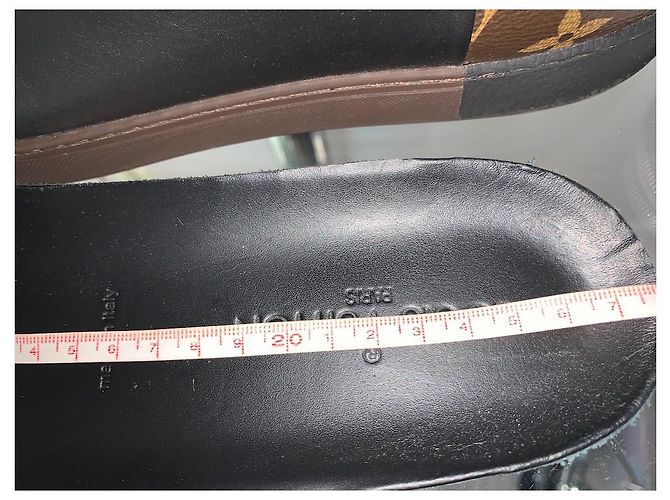 Sneakers Louis Vuitton Marrone Nero Pelle e Tela - vista 4