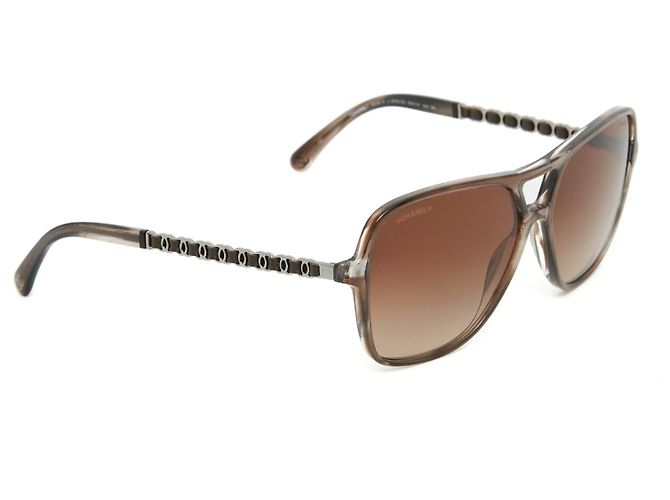 Occhiali da sole Chanel Pilot in acetato e pelle marrone chiaro - vista 3