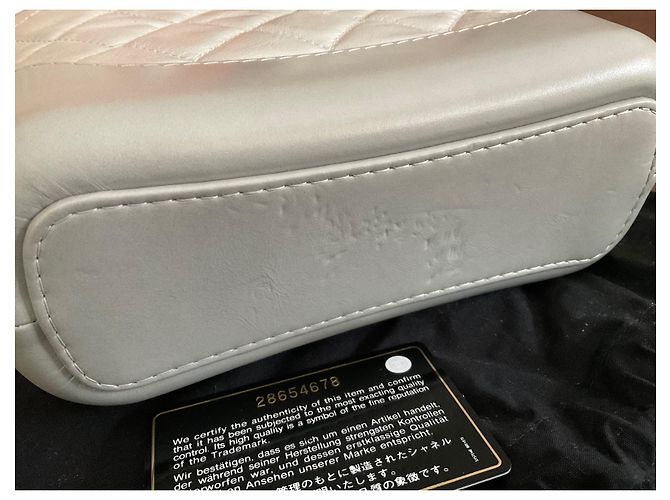 Borsa a mano Chanel Gabrielle in pelle argentata Argento - vista 7