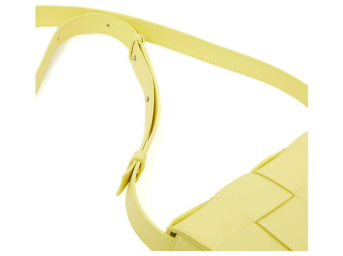 Cassette Bottega Veneta CASSETTA SHERBET IN PELLE NUOVA Giallo - vista 5
