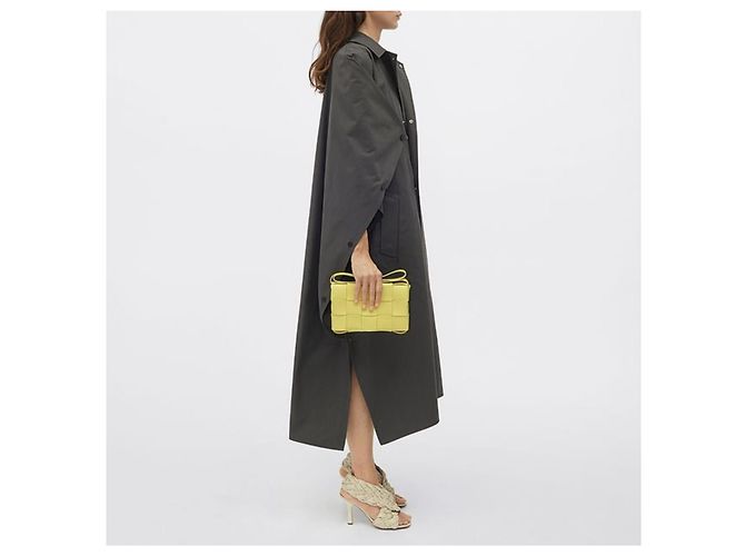 Cassette Bottega Veneta CASSETTA SHERBET IN PELLE NUOVA Giallo - vista 8