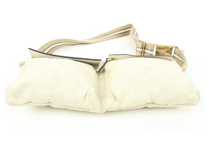 Gucci Seltene cremefarbene FF-Gürteltasche mit Monogramm - Ansicht 5