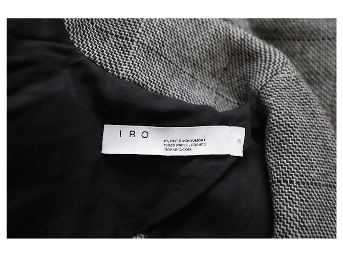 Abrigo Iro con Chal en Acrílico Gris - vista 7