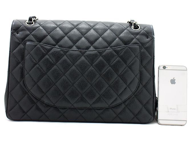 CHANEL Borsa a mano classica grande con catena e tracolla con patta in caviale nero - vista 3