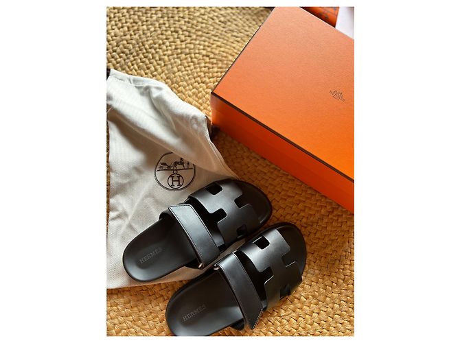 Sandali Hermès Cyprus in pelle nera taglia 36 Nero - vista 4
