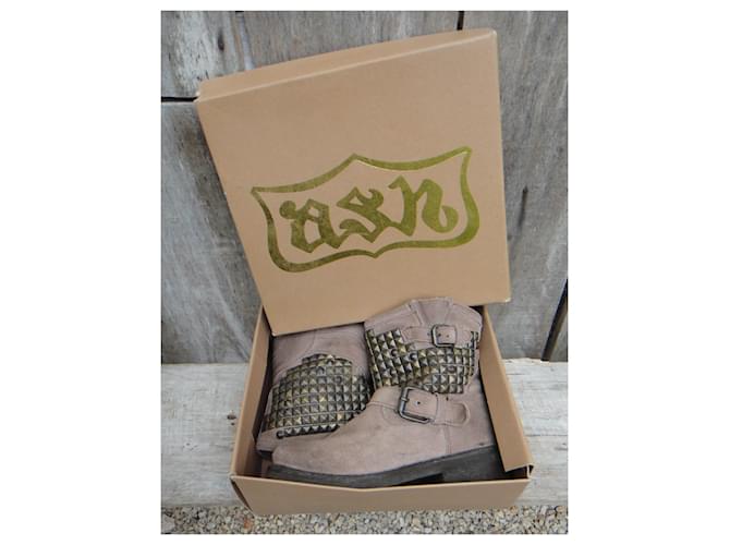 Botines Ash modelo Titan p 36 Beige - vista 10