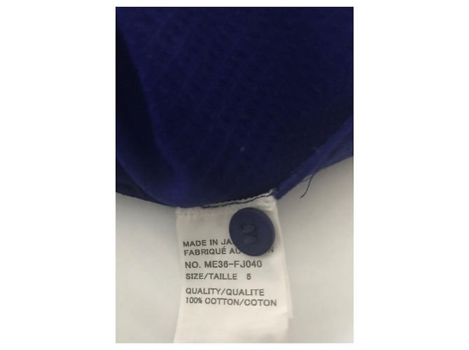 Maglia blu rigida di Issey Miyake - vista 5