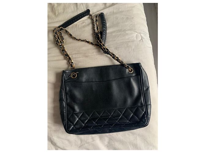 Borsa a spalla Chanel in pelle nera Nero - vista 17