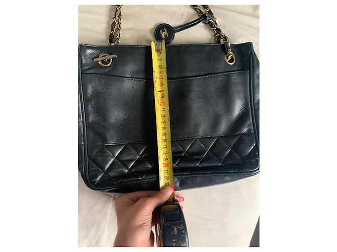 Borsa a spalla Chanel in pelle nera Nero - vista 19
