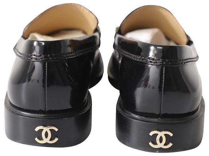 Mocassini con logo Chanel in pelle verniciata nera Nero - vista 4