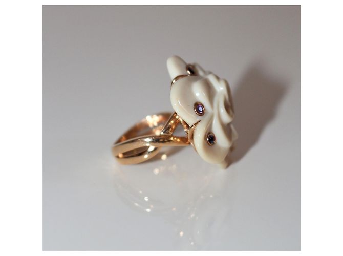 Autre Marque Branar Kamelie Ring aus 18K Rotgold Opal Saphir Amethyst Beige - Ansicht 3
