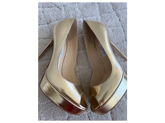 Décolleté Jimmy Choo in vernice dorata D'oro - vista 5