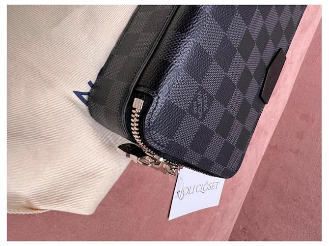 PORTAFOGLIO INDOSSABILE ALPHA LOUIS VUITTON Grigio - vista 8