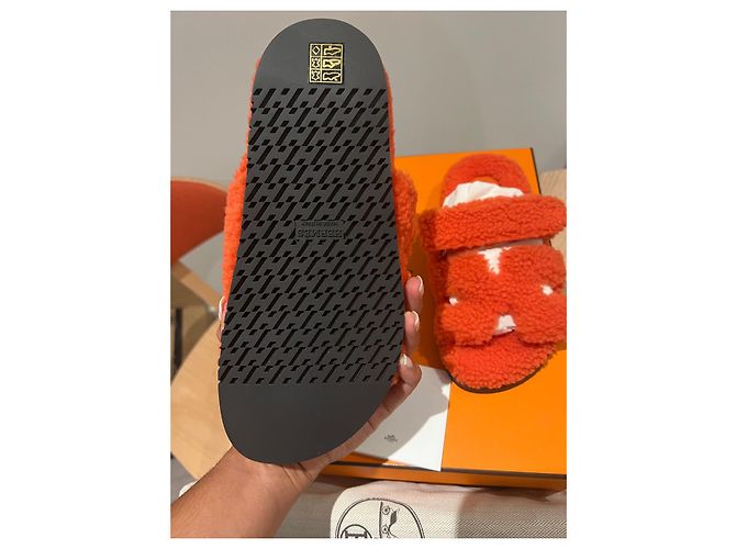 Hermès Cyprus Mules Orange Leder - Ansicht 2