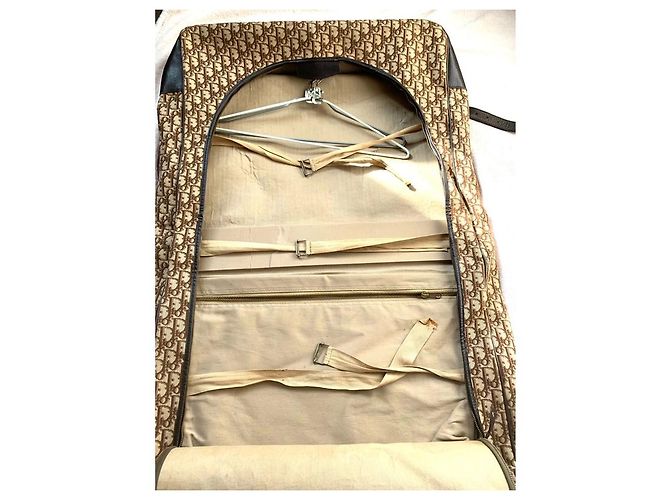Christian Dior Reisetasche aus Monogramm Canvas und Leder Braun - Ansicht 10