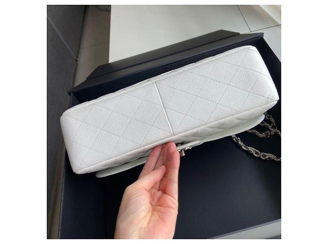 Timeless Borsa a tracolla caviale Chanel Jumbo Line Flap Bag Bianco - vista 2
