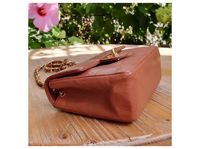 Timeless Chanel Mini Square Vintage Caramello - vista 3