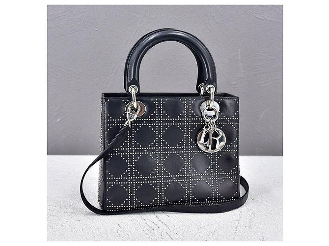 Lady Dior medio in pelle di agnello con borchie - vista 2