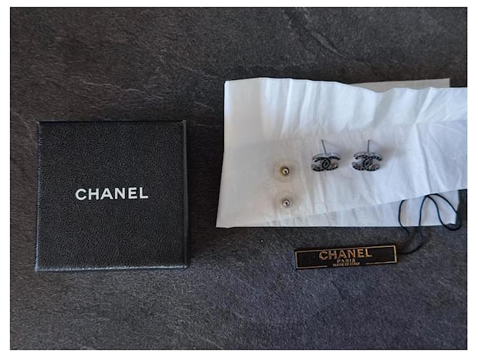 Chanel Ohrringe cc Schwarz - Ansicht 3