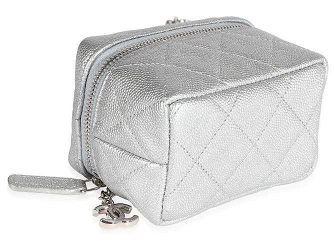 Vanity Chanel Silver Metallic Quilted Caviar Mini-Kosmetiktasche mit Kette Grau - Ansicht 5
