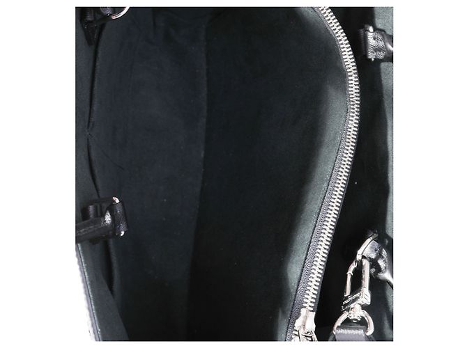 Twist Borsa a tracolla in pelle Epi nera di Louis Vuitton Nero - vista 5