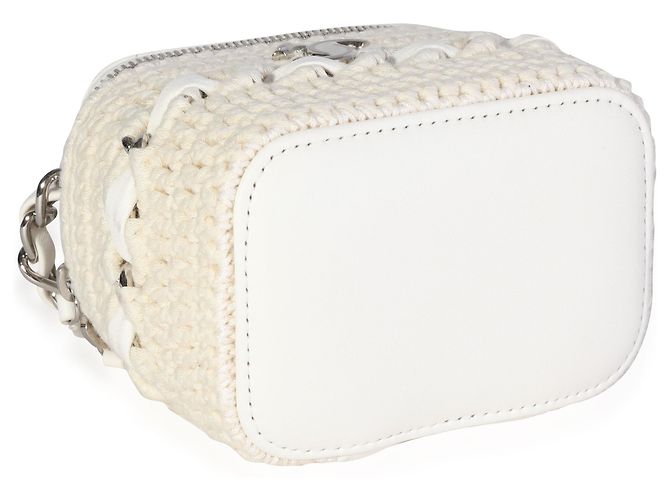 Vanity Mini bolsa de penteadeira de couro de cordeiro branca Chanel acolchoada e de crochê natural Branco - vista 2