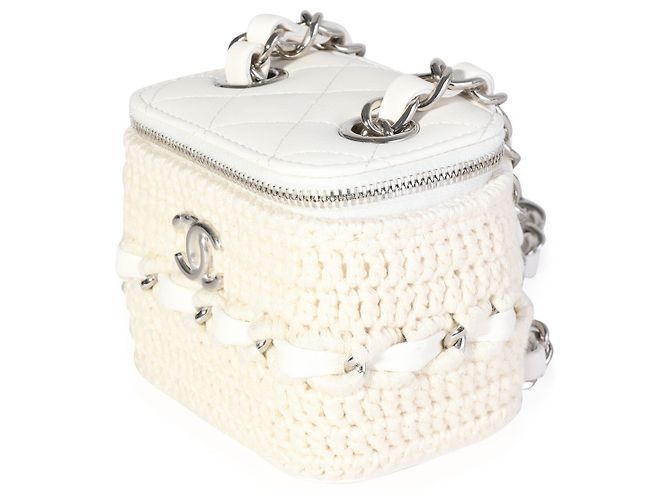 Vanity Mini bolsa de penteadeira de couro de cordeiro branca Chanel acolchoada e de crochê natural Branco - vista 6