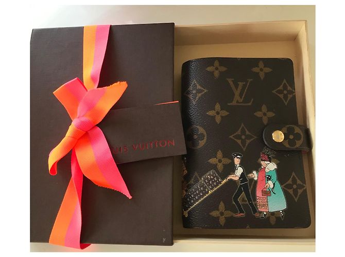 Neverfull Louis Vuitton Monogram LV - PM diary cover Brown - view 3