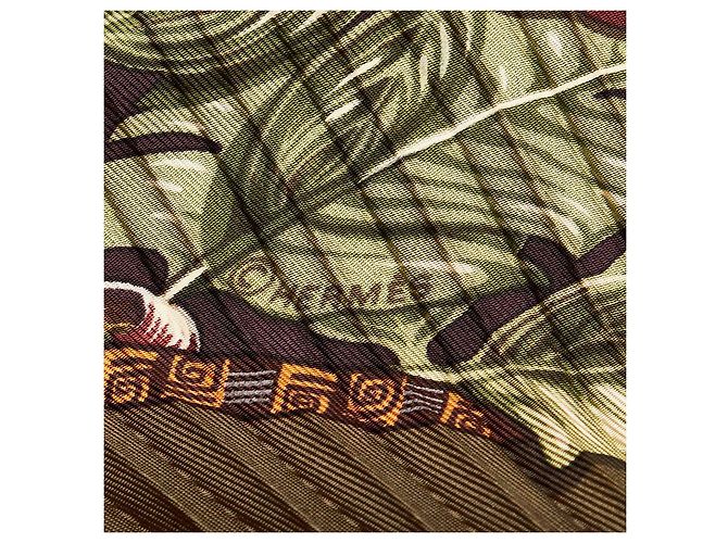 Hermès Sciarpa in seta stampata Aloha Carré Verde - vista 4