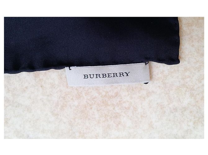 Sciarpa Burberry in seta con motivo check - vista 5