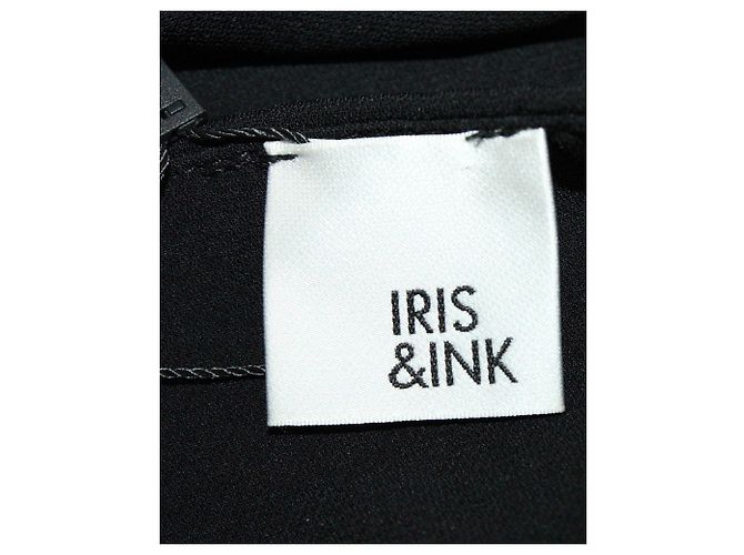 Iris & Ink Schulterfreies Midikleid aus schwarzem Polyester - Ansicht 4