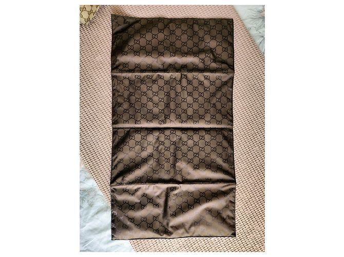 Gucci Wickeltasche Braun - Ansicht 4
