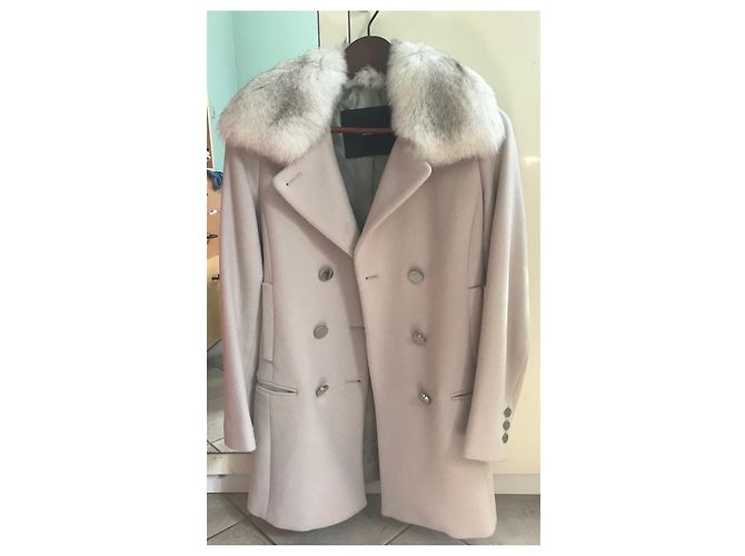 Abrigo Max Mara Rosa de Lana con Cuello de Piel de Zorro - vista 2