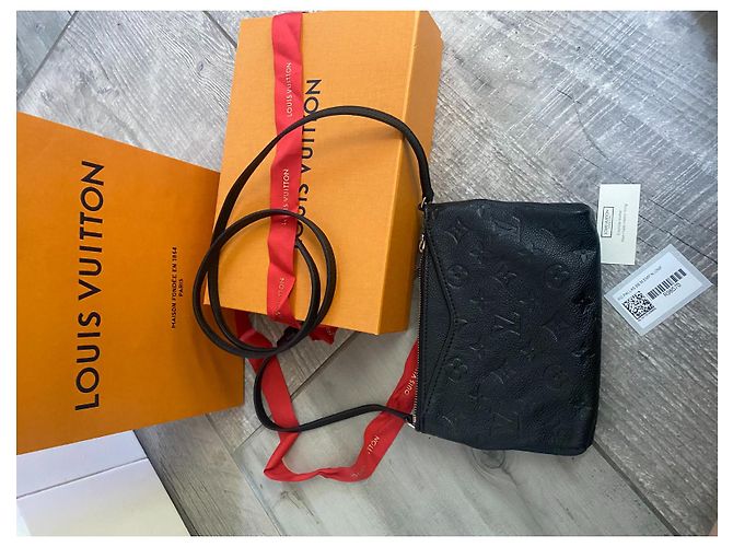 Louis Vuitton Pallas Impreinte Nero - vista 4