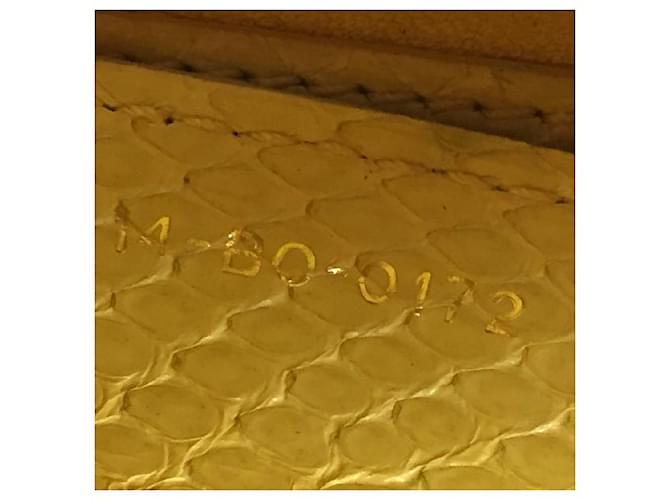Dior Lady Umhängetasche aus gelbem Pythonleder - Ansicht 10