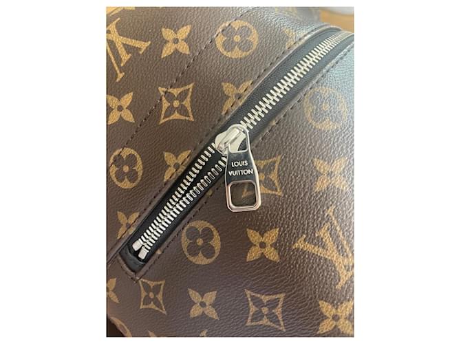 Louis Vuitton Christopher messager Marron - vue 12