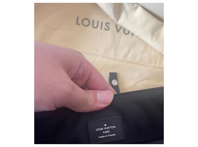 Louis Vuitton Christopher messager Marron - vue 8