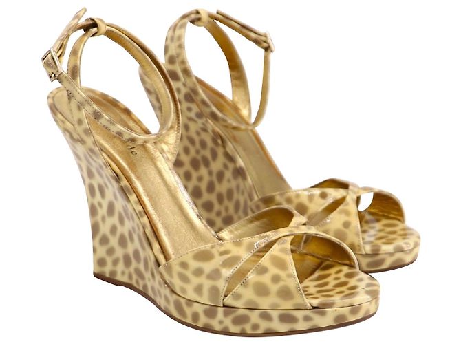 Sandali con zeppa Kate Spade Ocelot in pelle verniciata dorata D'oro Metallico - vista 3