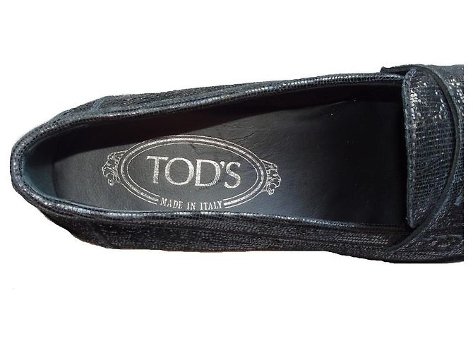 Mocassini Tod's Penny in pelle nera Nero - vista 3