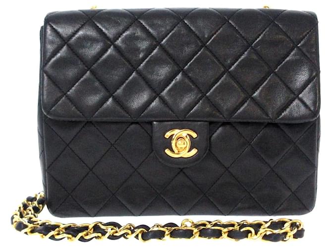 Chanel Matrasse Black Leather ref.621561 - Joli Closet