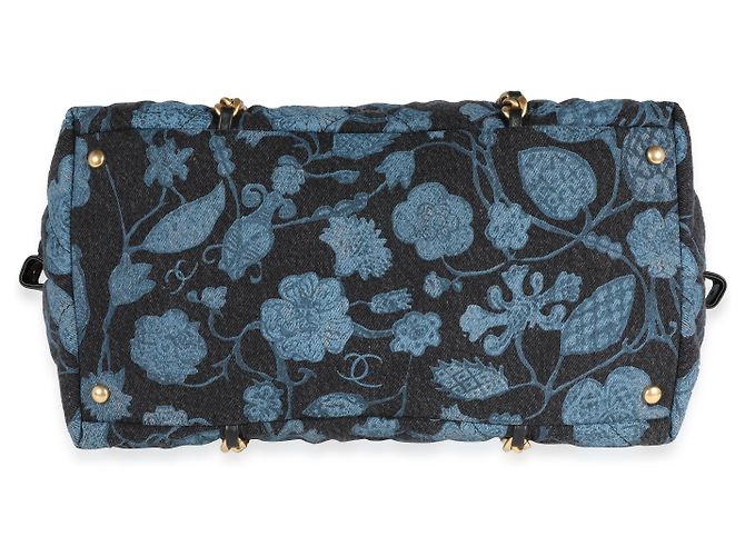 Chanel Blue Floral gesteppte Denim-Bowlingtasche Blau - Ansicht 3