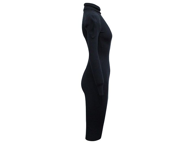 Iris & Ink Geripptes Strickkleid mit Rollkragen aus marineblauer Viskose - Ansicht 2